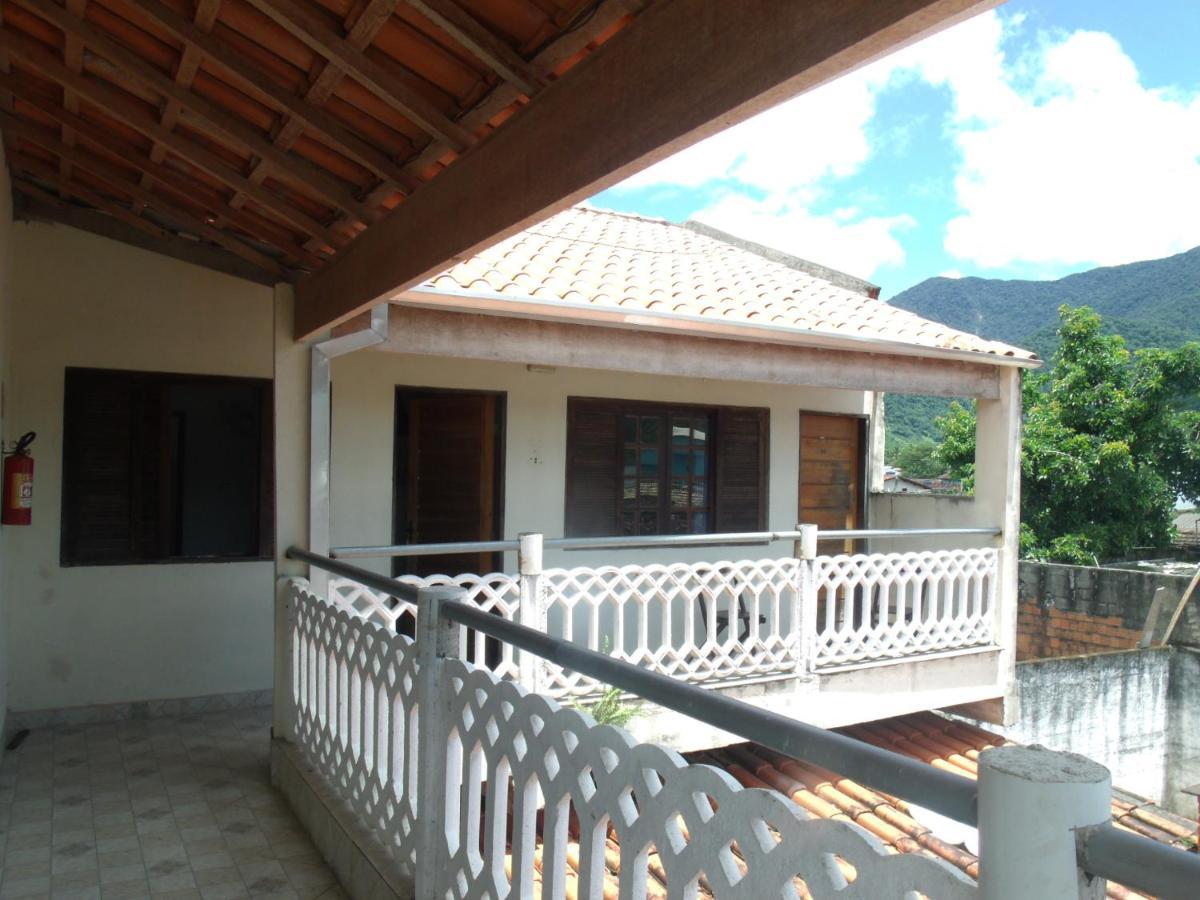 Pousada Edson Caraguatatuba Buitenkant foto